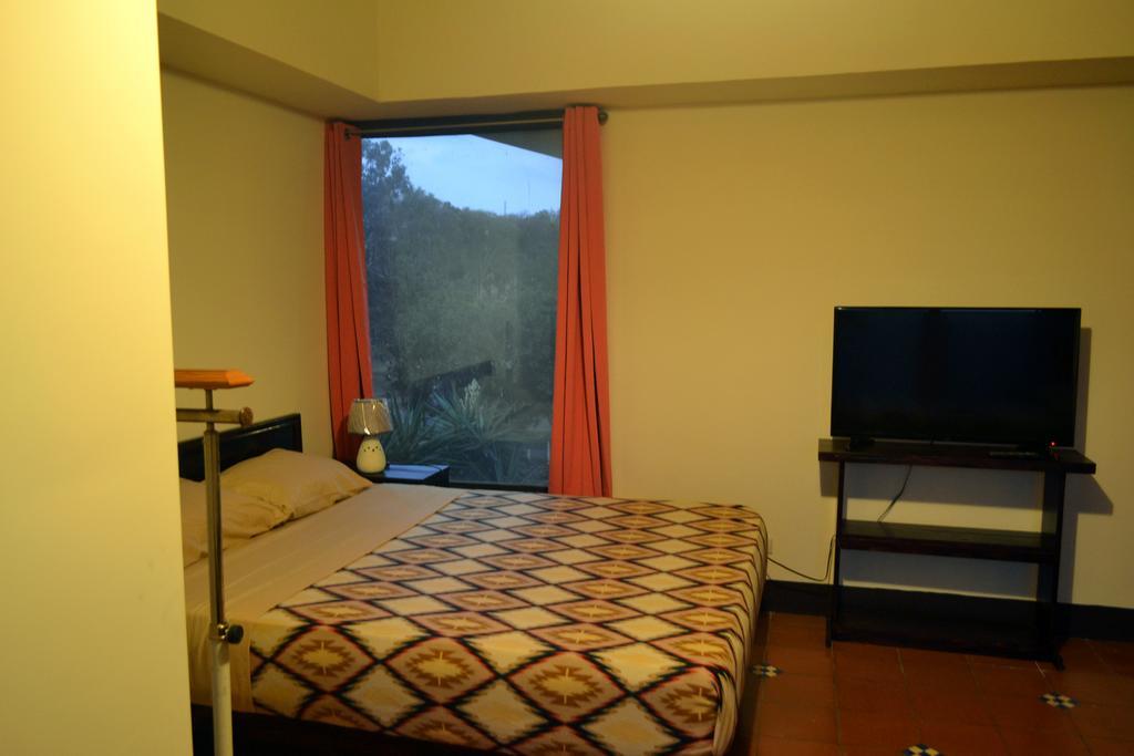 Hotel Columbus 산호세 객실 사진